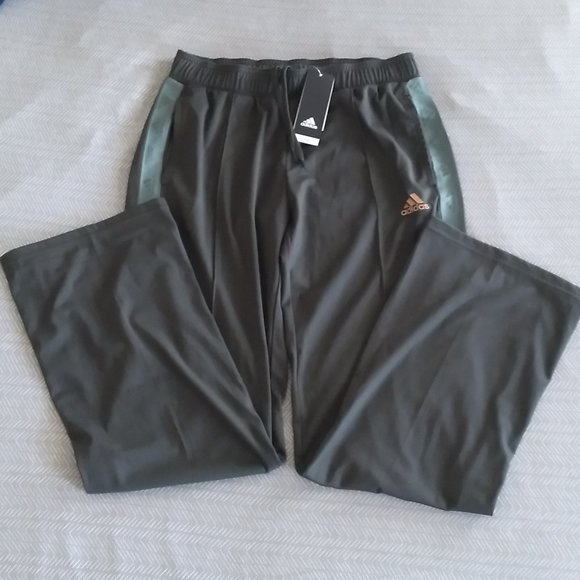 🆕adidas Women's Zoe Saldana Collection Track Pant Women's, Legend Eart, Aut. - Picture 9 of 14